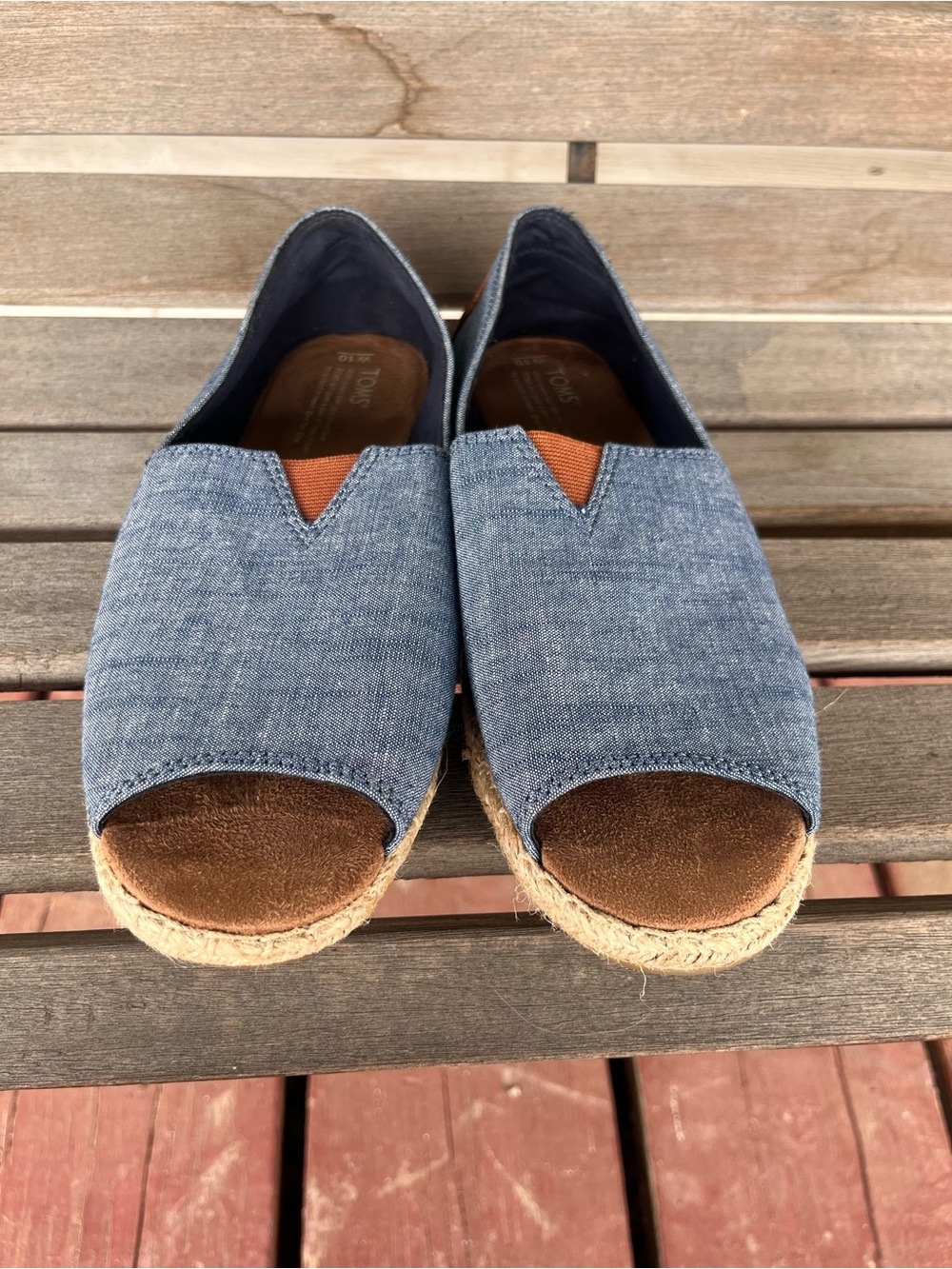 TOMS Women’s Alpargata Open Toe Espadrille Flats Blue Chambray Size 10
